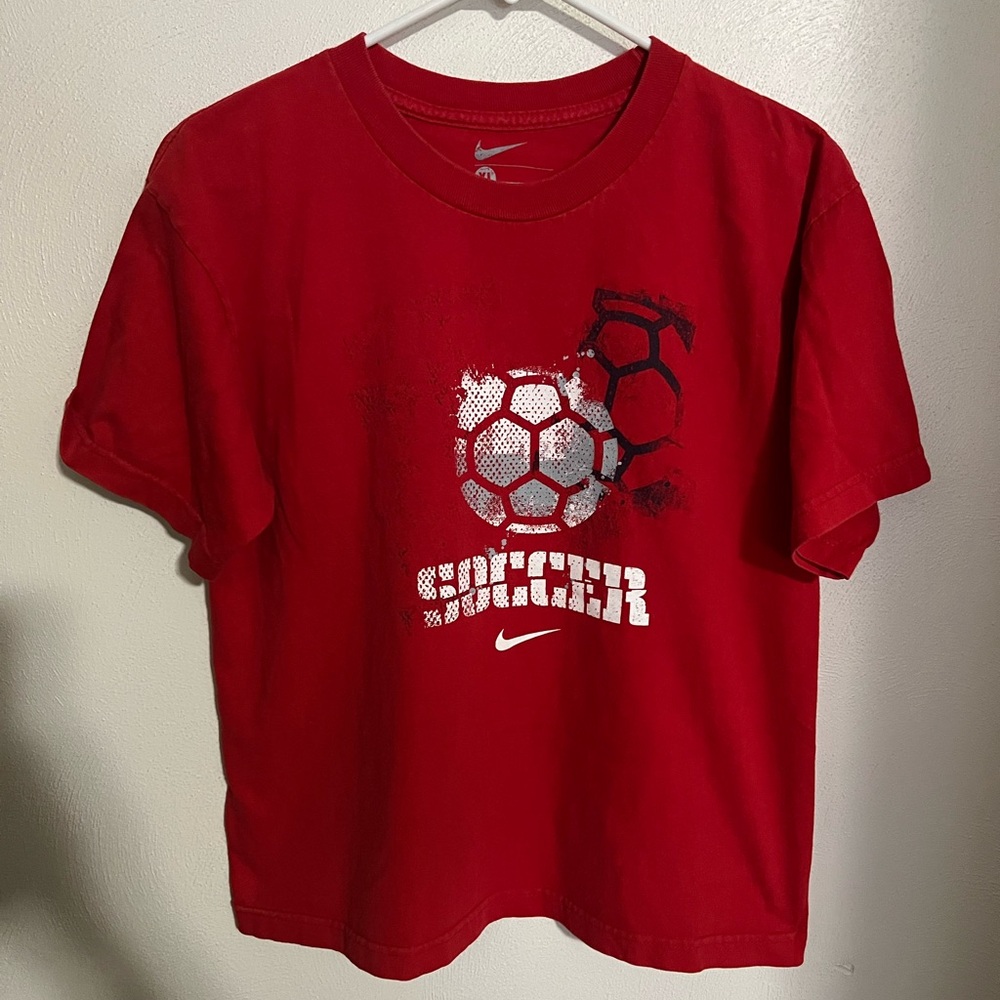 NIKE Classic Short Sleeve Soccer Athletic Tee Shirt Red White Black Boy's Sz XL
